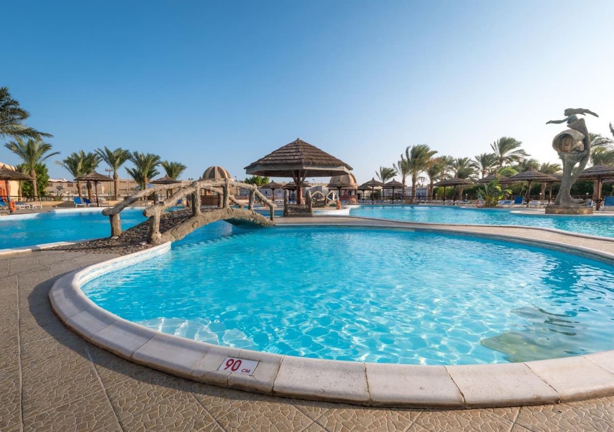 SEAGULL BEACH RESORT & CLUB — фото 3