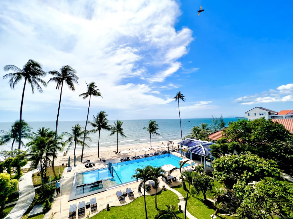 DYNASTY MUI NE BEACH RESORT — фото 1
