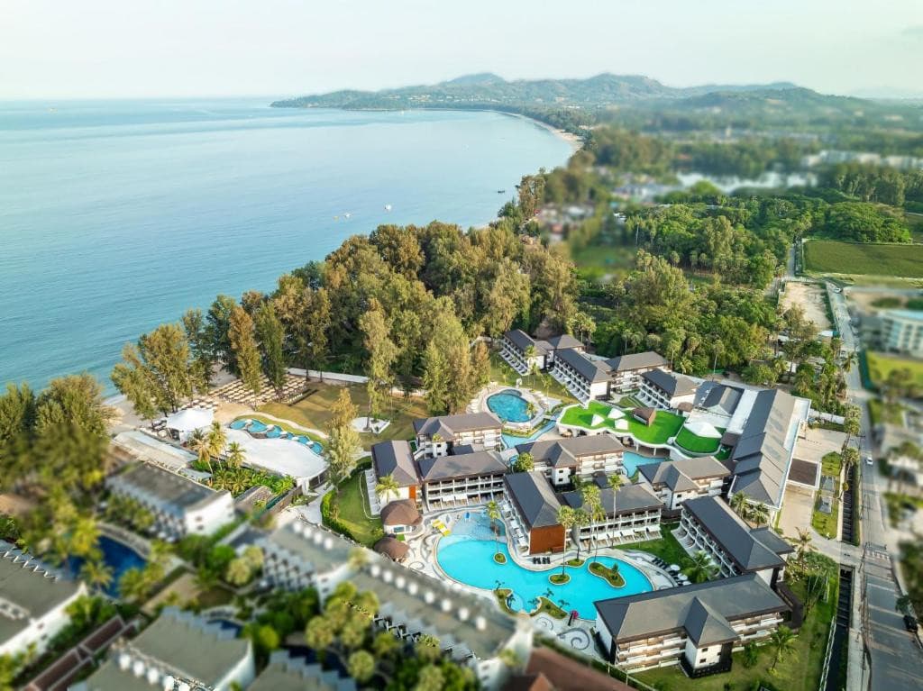AMORA BEACH RESORT — фото 1