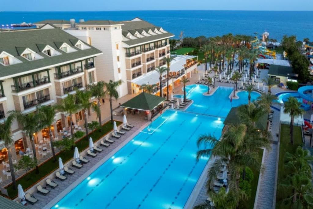 DOBEDAN BEACH RESORT COMFORT (EX. ALVA DONNA BEACH RESORT COMFORT) — фото 1