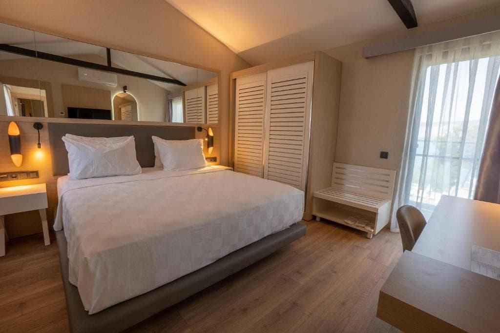 LONG BEACH CLUB NATURE (EX. ASTERIA EROS DIDIM, THE ROXY LUXURY NATURE) — фото 3