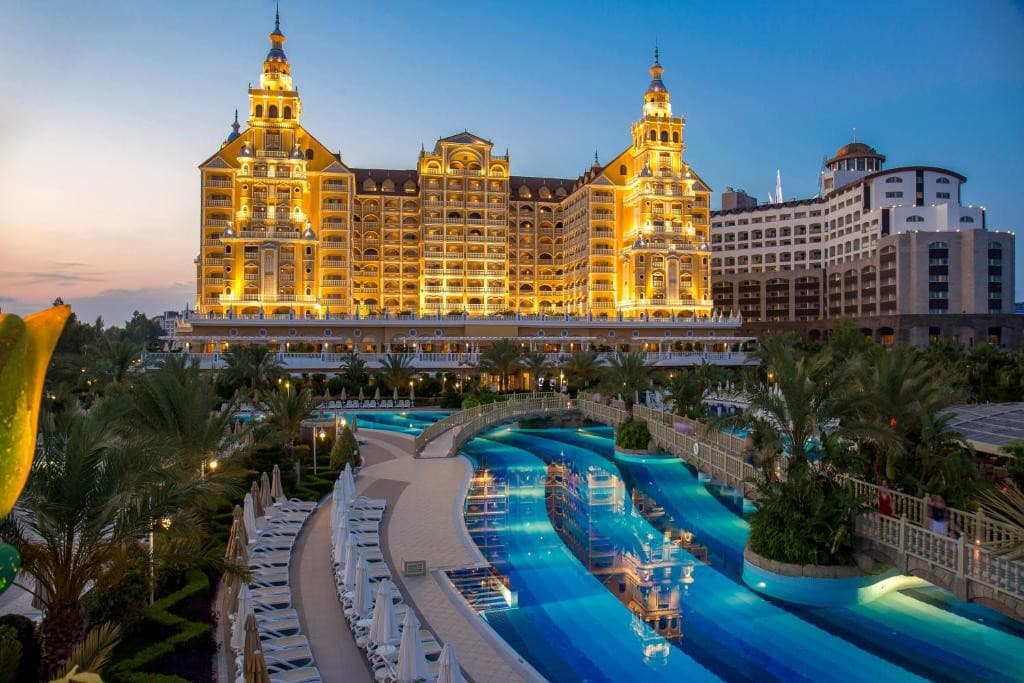 ROYAL HOLIDAY PALACE — фото 1