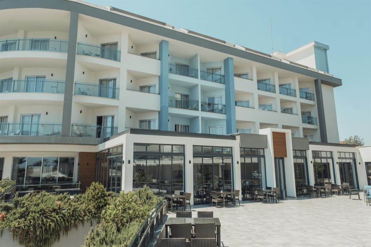 SEASHELL RESORT & SPA — фото 1