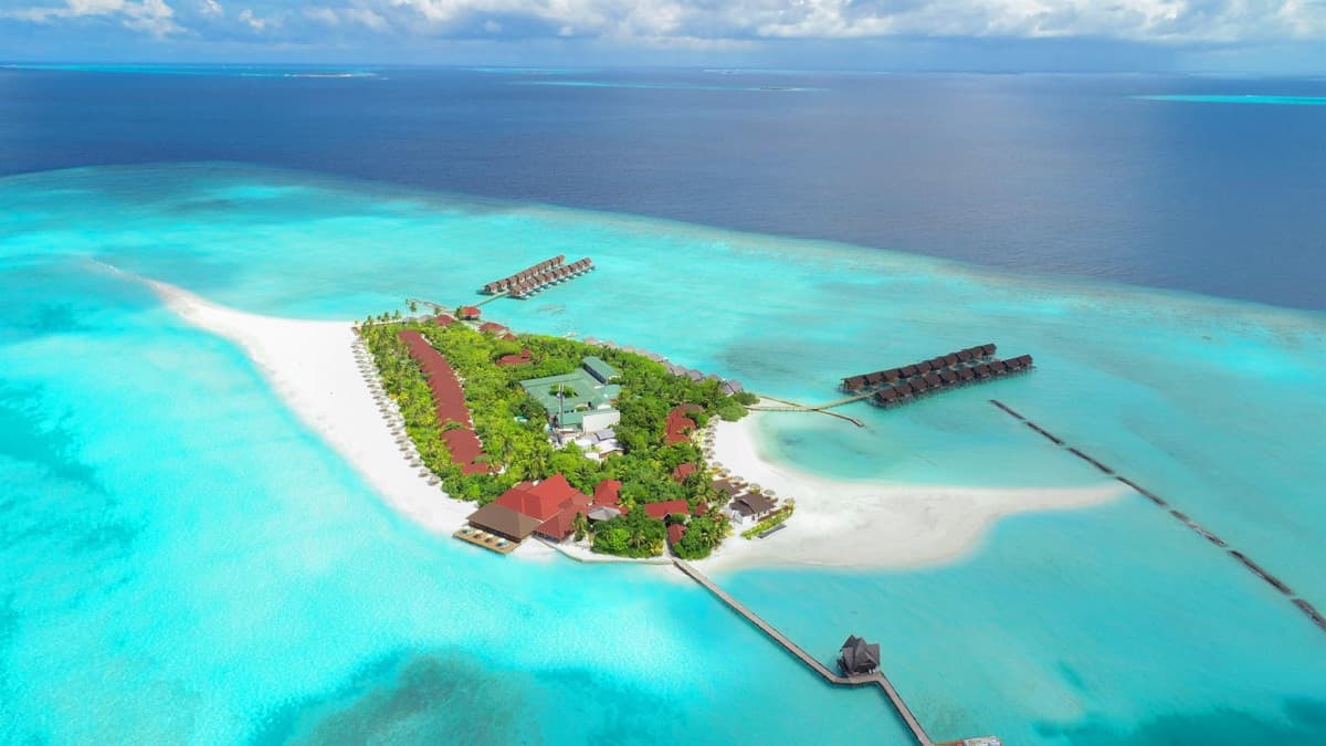 DHIGUFARU ISLAND RESORT — фото 1