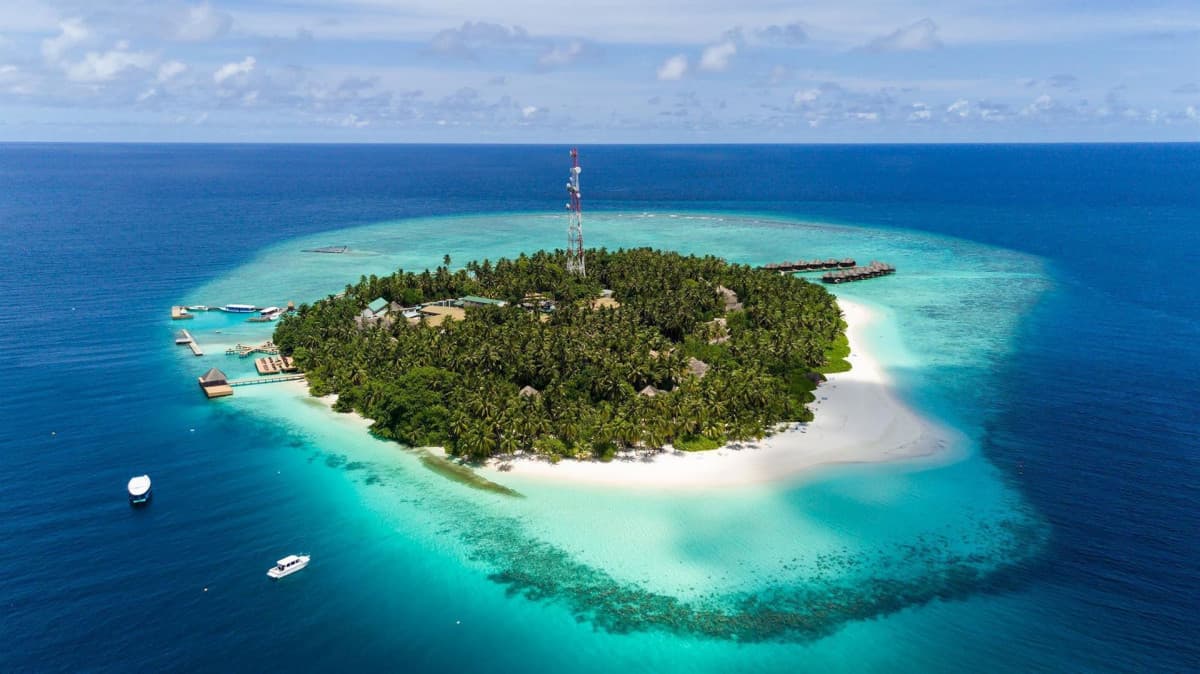 FIHALHOHI MALDIVES (EX. FIHALHOHI ISLAND RESORT) — фото 2