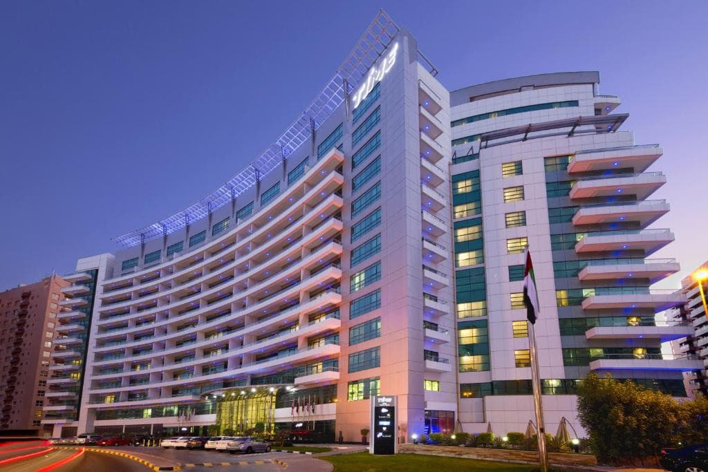 TIME OAK HOTEL & SUITES — фото 1