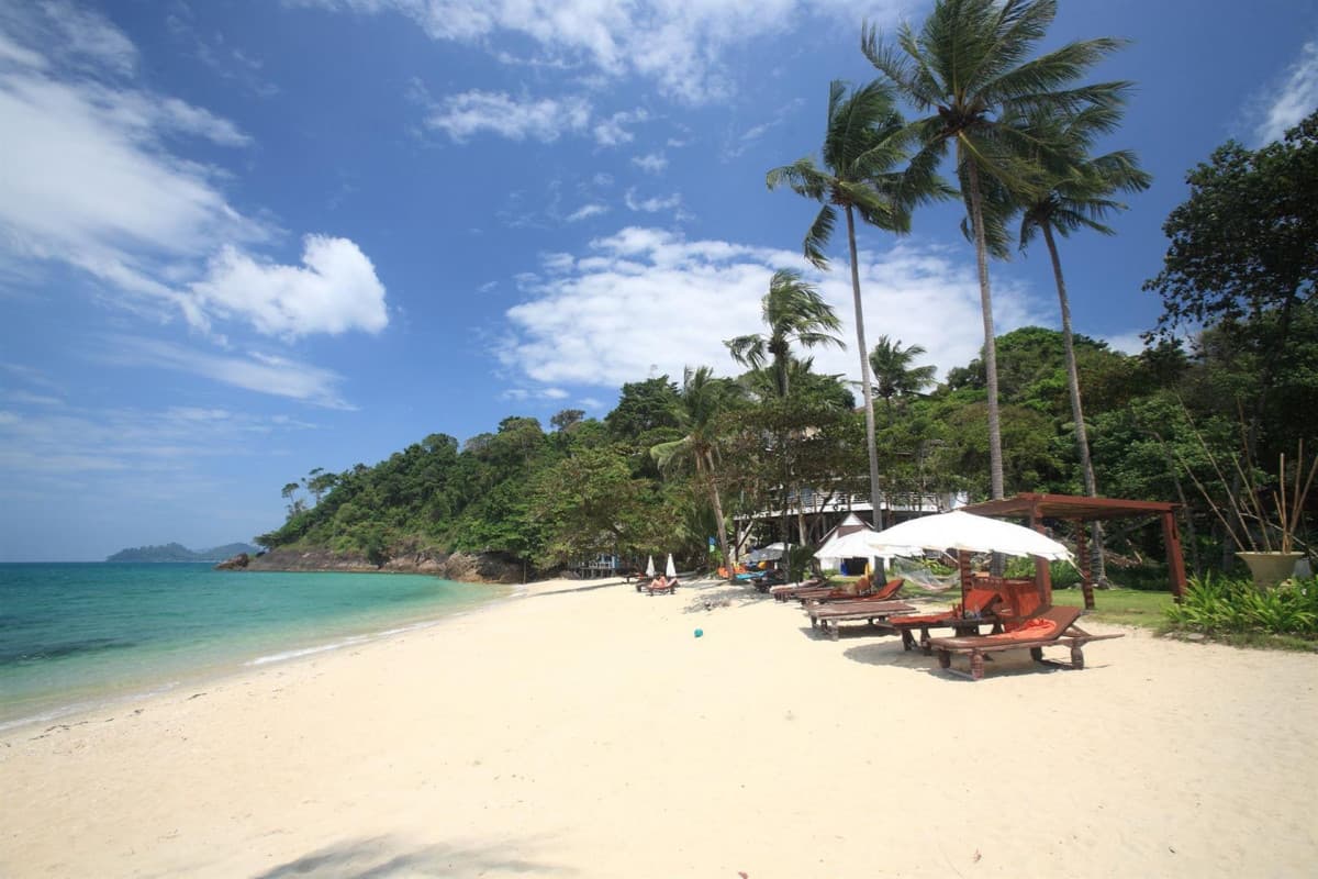 KOH CHANG CLIFF BEACH RESORT — фото 1