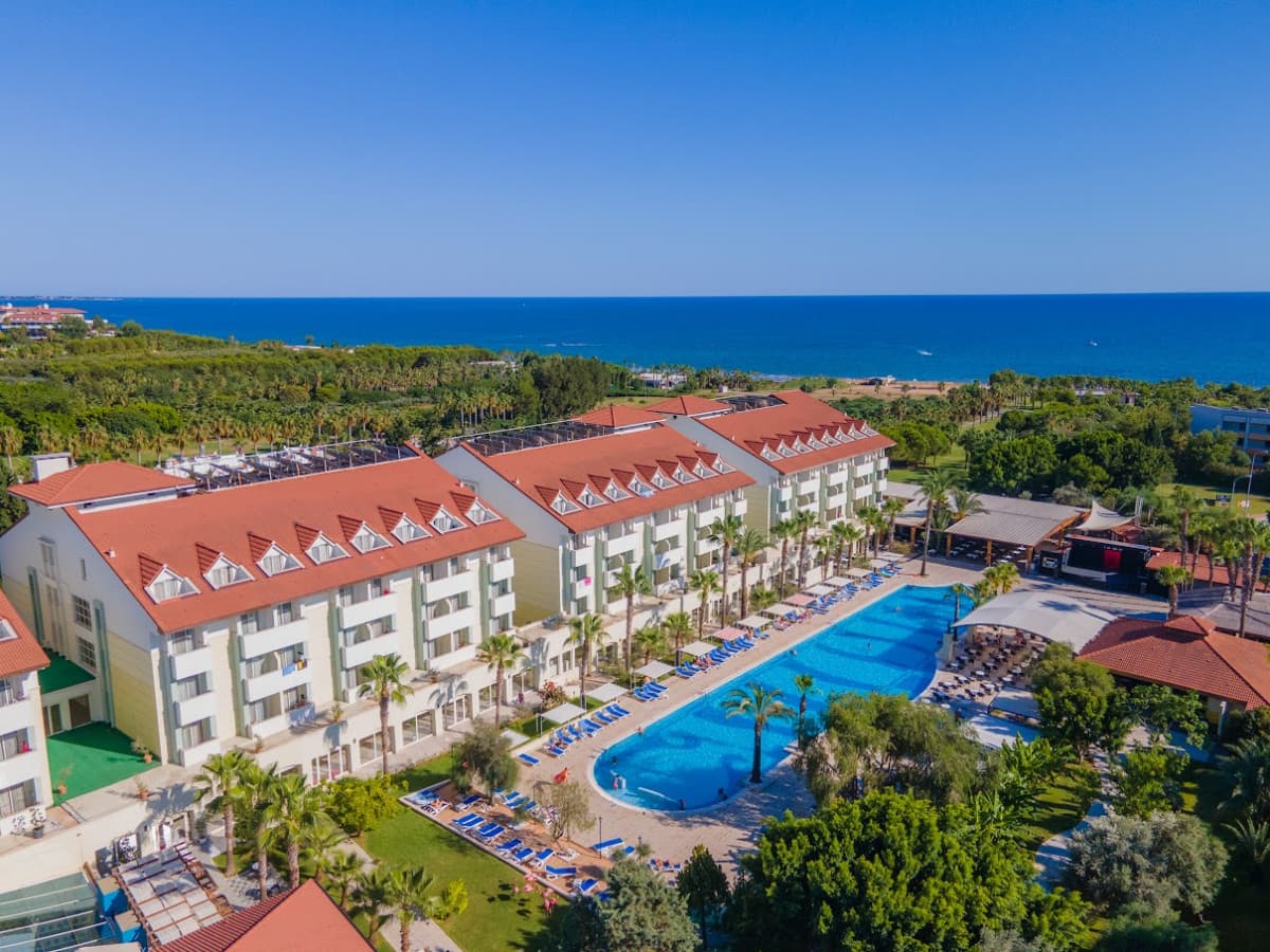 SURAL RESORT — фото 1